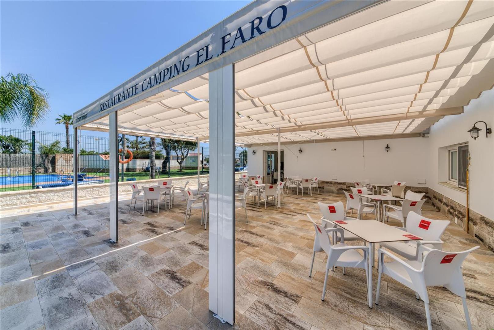 Hostal Del Faro Conil De La Frontera Exterior photo